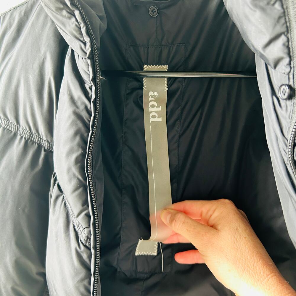 Add Puffer Vest Size 6 - image 3